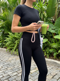 适合锻炼、健身和瑜伽的女性塑身运动紧身裤。